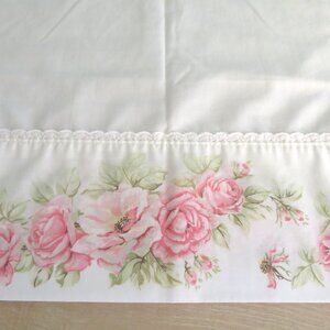 Vintage Springmaid Standard Pillowcase 1 Floral Edge Design Made in USA